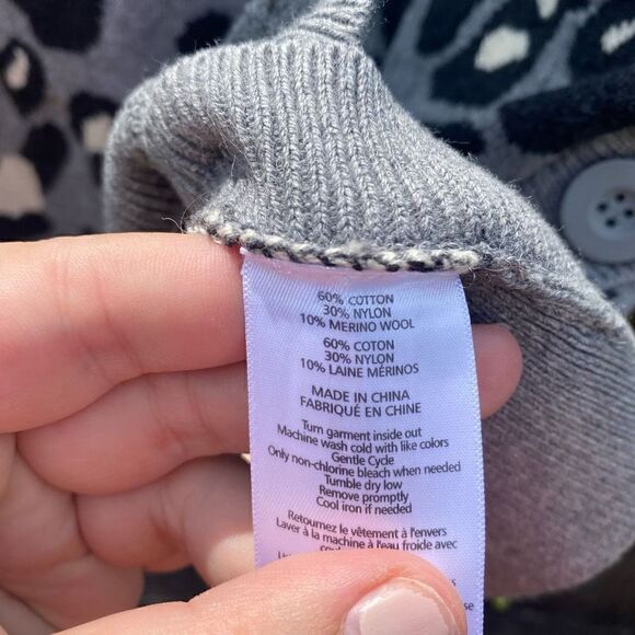 Stella & Dot Leopard Side Button Sweater | S - Picture 5 of 6